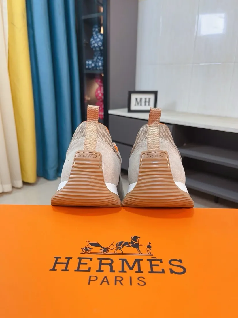 Men's shoes 💰440🌸🌸[HERMES] Hermès sneakers, the upper is made of calfskin and mesh, imported materials, full of texture, the lightweight sole is decorated with contrasting patterns, creating a versatile fashion style. Size: 38-44